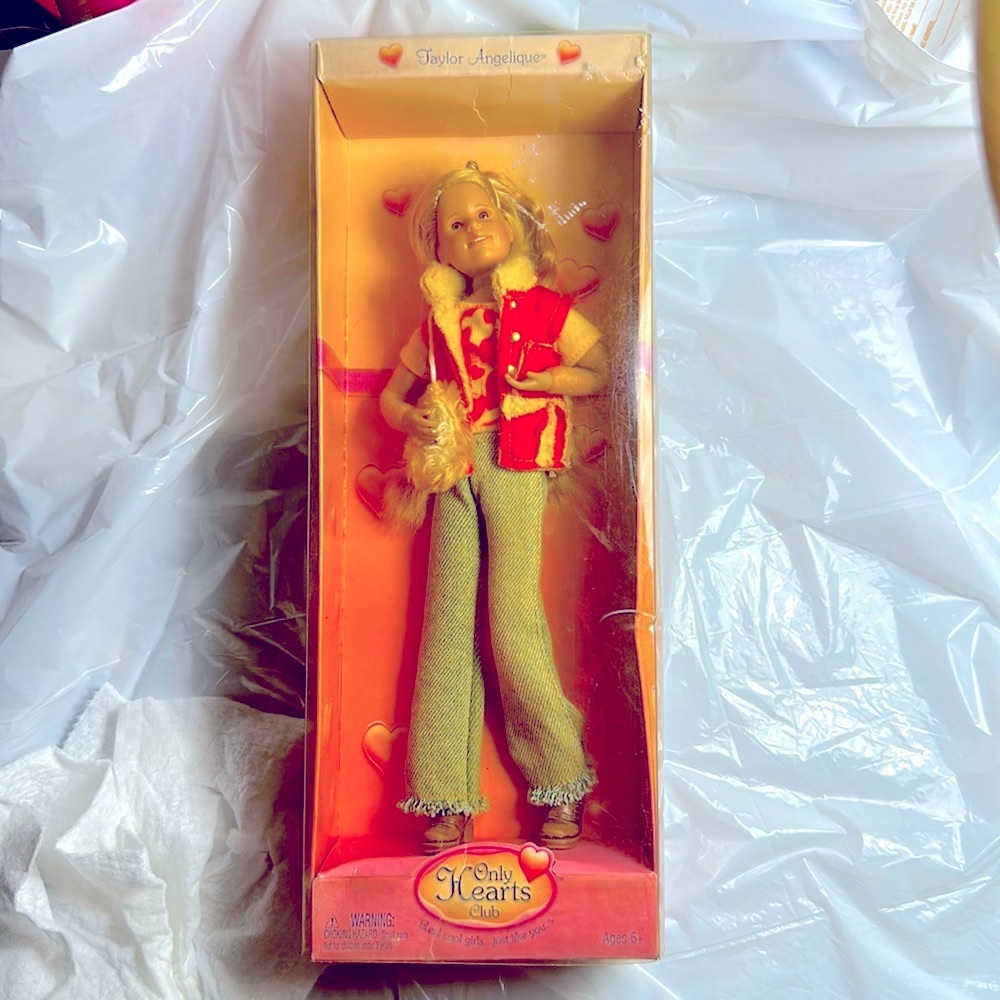 Only Hearts Club "Taylor Angelique" Doll Long  Hair 2004 NIB, Clean, NonSmoking.